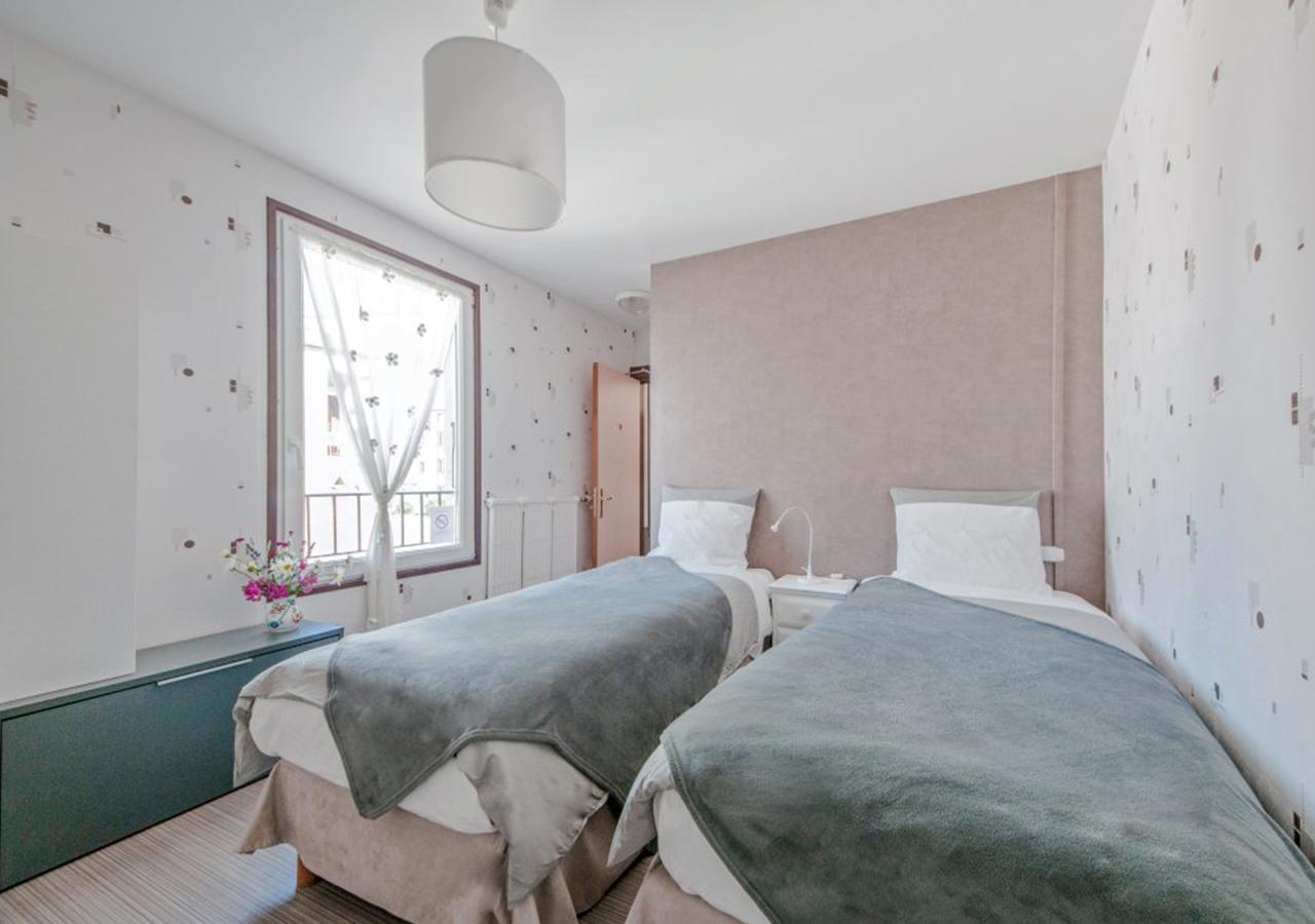 Cafe Hotel De La Gare Champagnole Εξωτερικό φωτογραφία