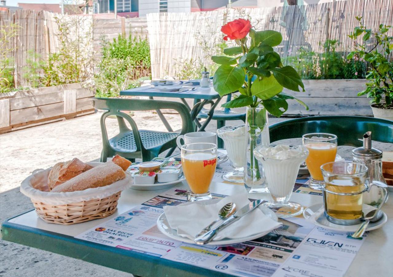 Cafe Hotel De La Gare Champagnole Εξωτερικό φωτογραφία